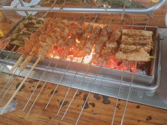 -老广烧烤(骆驼山康馨园店)