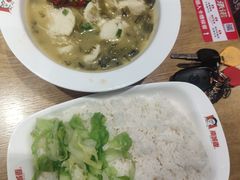 -南城香·饭香串香馄饨香(青年路店)