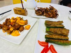 -御满江海鲜酒家(洛溪新城店)