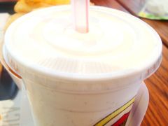 奶昔1-FATBURGER 特富客汉堡(外交公寓店)