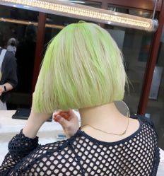 -藤野造型烫发染发