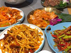 拌板筋-金龙烧烤·牛肉面(西塔店)