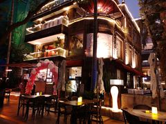 -老别墅西餐厅.酒馆(西堤店)