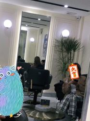 -3AM HAIR SALON染发接发