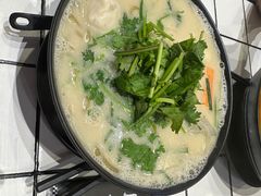 -肥汁米蘭香港米线(长宁来福士店)