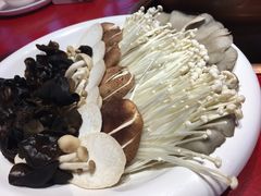 -前门·鲜肉火锅(长风店)