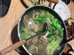 -川堂风·跷脚牛肉·乐山爆炒(宝山日月光店)