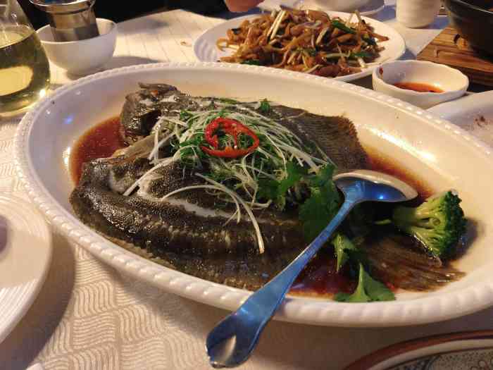北海渔村酒楼(天利名城店)-"位置比较宽敞. 服务员态度不行.味道一般.