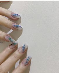 -悦指间美甲美睫