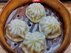 藤椒鸡汤包-老盛昌(聚丰园店)