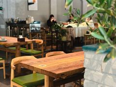 -YAFEE雅菲 川·湘·粤融合菜(魏公村店)