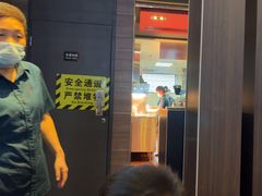 -麦当劳(宁波火车高铁站店)