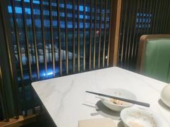 -楚山晓·湖北菜(武汉光谷K11店)