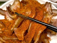 -老鼎万春卤菜(五代传承创始老店)