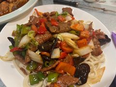 -汗腾格里·风味餐厅(新疆驻京办店)