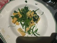 -鼎鼎香·港式火锅(北京SKP店)