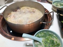-洪氏嗨捞·猪肚鸡火锅(阳光天地店)