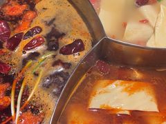 -洞子口重庆鲜货火锅(楚翘城旗舰店)