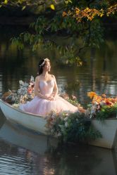 -雪中彩影婚纱摄影·微光艺术中心