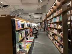 -茑屋书店(天目里店)