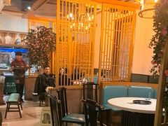 -贵府酸汤牛肉火锅·贵州老字号(飞山街店)