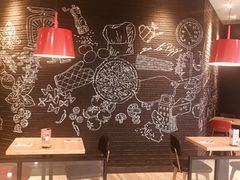 大堂-必胜客(百联又一城店)