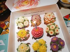 -百联又一城停车场