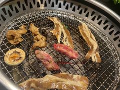 -草家酱蟹炭火烤肉店(珲春南路一店)