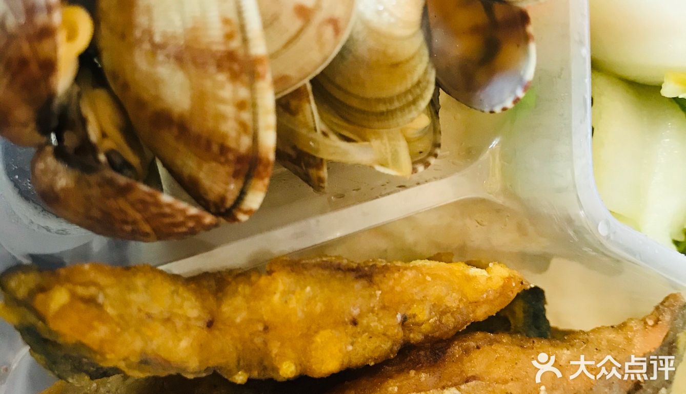 说真的，最近食堂仓鱼好多 今天又是仓鱼油炸