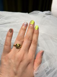 -悦指间美甲美睫