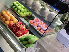 -果之满满鲜榨果汁(美罗城店)