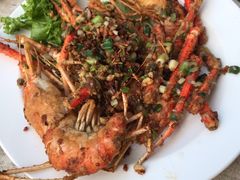 椒盐淡水虾-大树下海鲜饭店