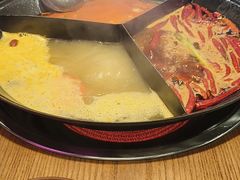 -巴卤社老火锅(财富店)