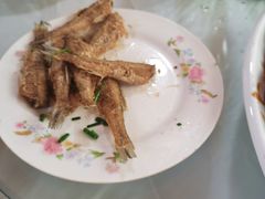 -小六农家乐(崇明西沙湿地店)