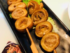 -新大咀港式茶餐厅(宝山万达店)