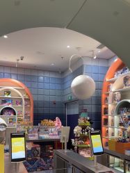 -奈尔宝·儿童乐园·亲子餐厅(华采天地店)