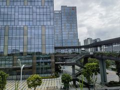 -深圳国际会展中心希尔顿酒店(前海华发冰雪世界店)