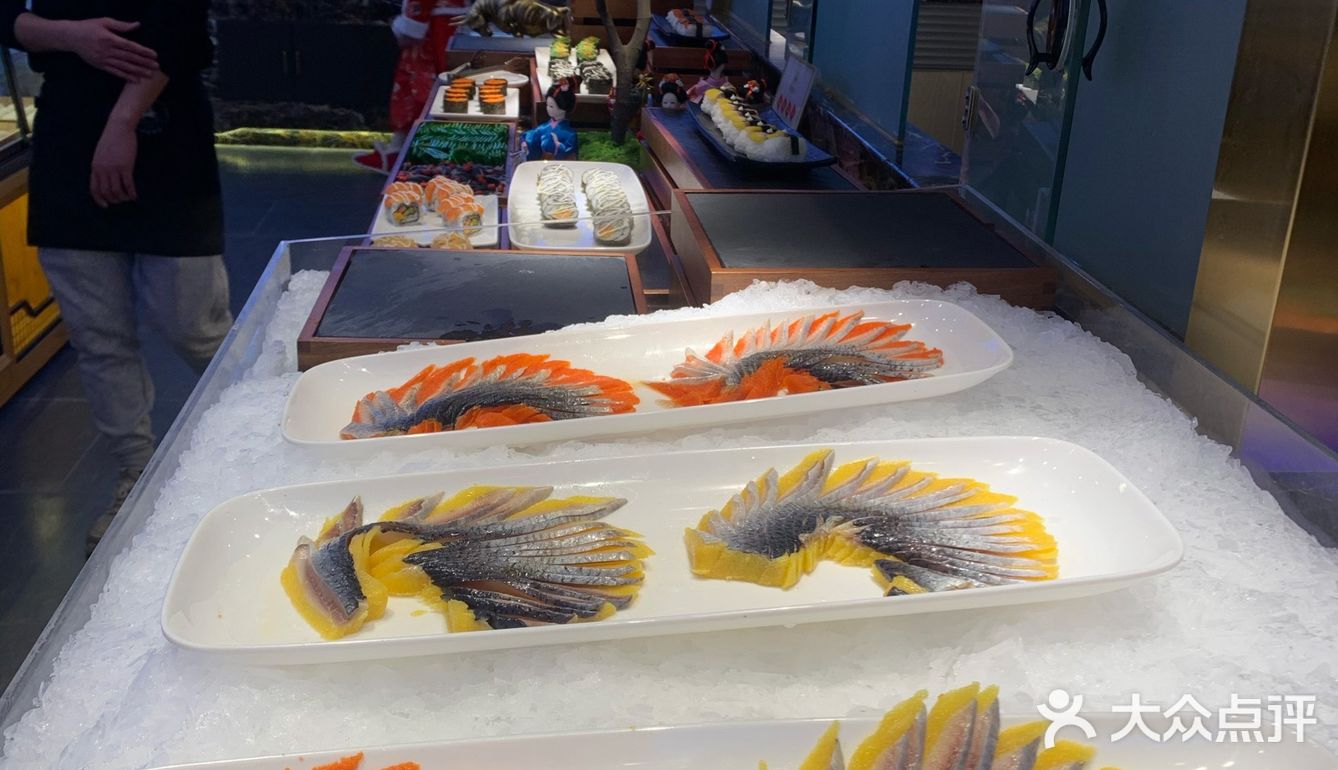 江南蓝鲸世界性价比高的海鲜自助餐厅