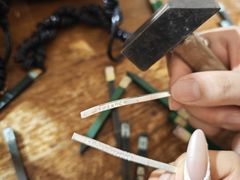 -十八字金·银饰·拼豆·开蚌DIY(魏公芳华里店)