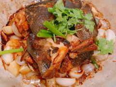 -皇冠明珠鱼翅楼(水上公园店)