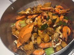 -七欣天香辣蟹火锅(闵行浦江欢乐颂店)