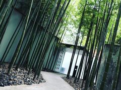 -穹六人间 people 6(岳阳路店)