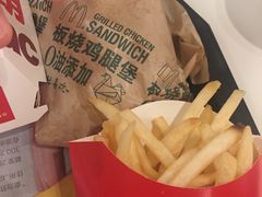 -麦当劳(国家体育场南路店)