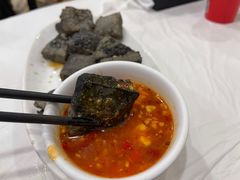油炸臭豆腐-新新湘菜馆(新中街二条店)