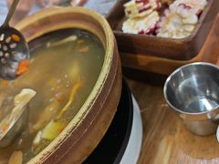 -菌小白火锅(时尚天河店)