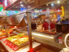 -四海一家自助餐(益田假日广场店)