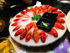 -沪小胖小龙虾(淮海中路旗舰店)