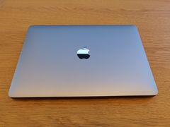 -Apple零售店(华贸购物中心店)