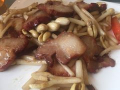 花生芽炒叉烧-岭南海晏楼(滨江东总店)