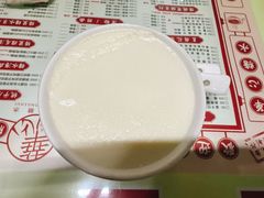華心鮮乳燉蛋白-香港華心糖水鋪(南西总店)